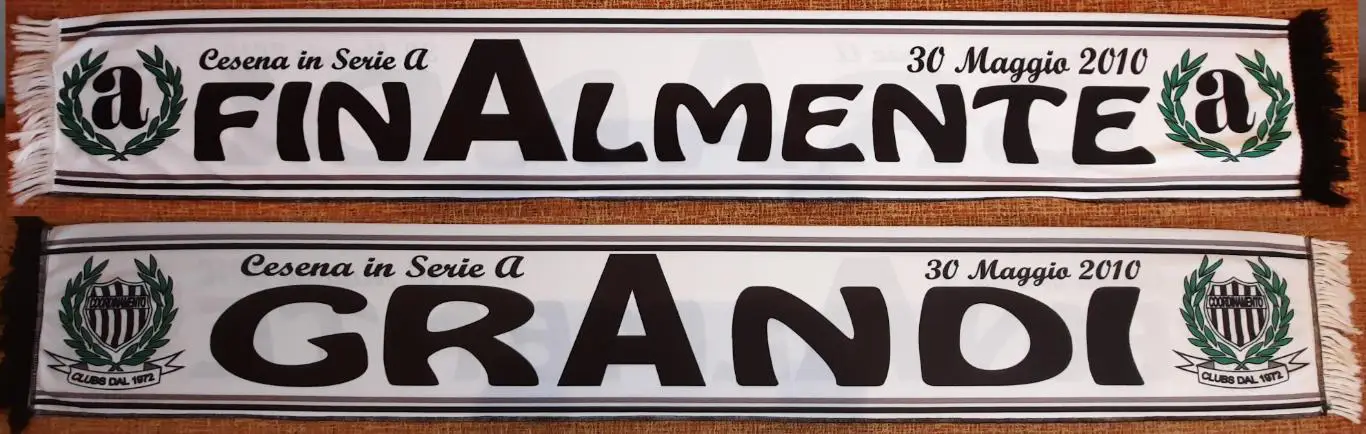 футбольный шарф чезена италии