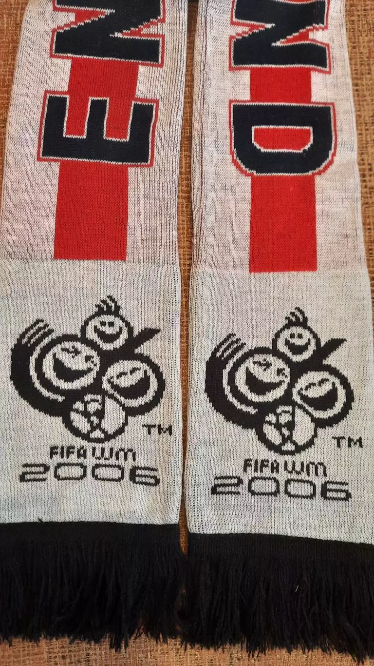 футбольный шарф англия 1