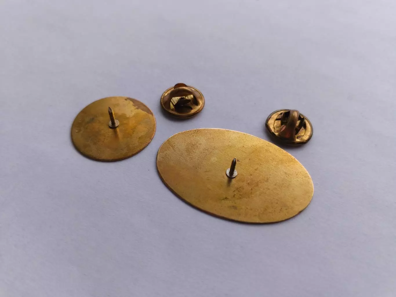 Лот 2 значка 30 лет Олимпиада 80, Олимпийские мишки 3