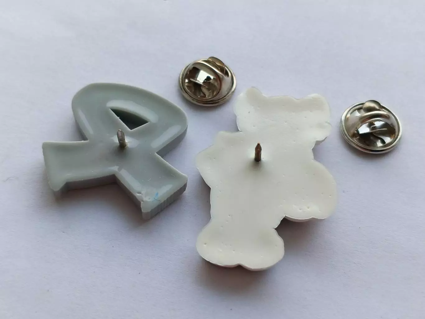 Лот 2 значка ФК Крылья Советов (г.Самара) 3