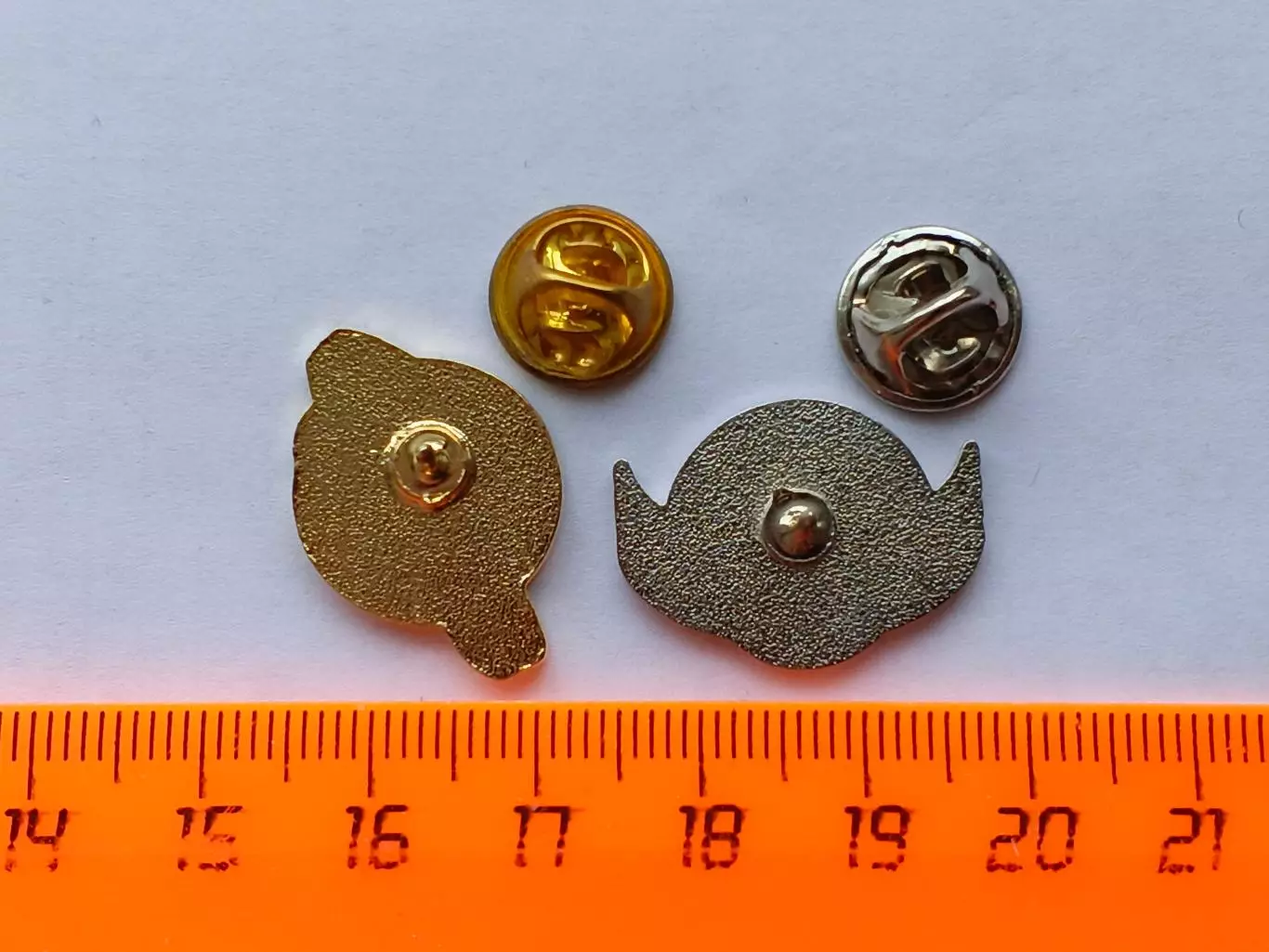 Лот 2 значка волейбол Зеленоград 4