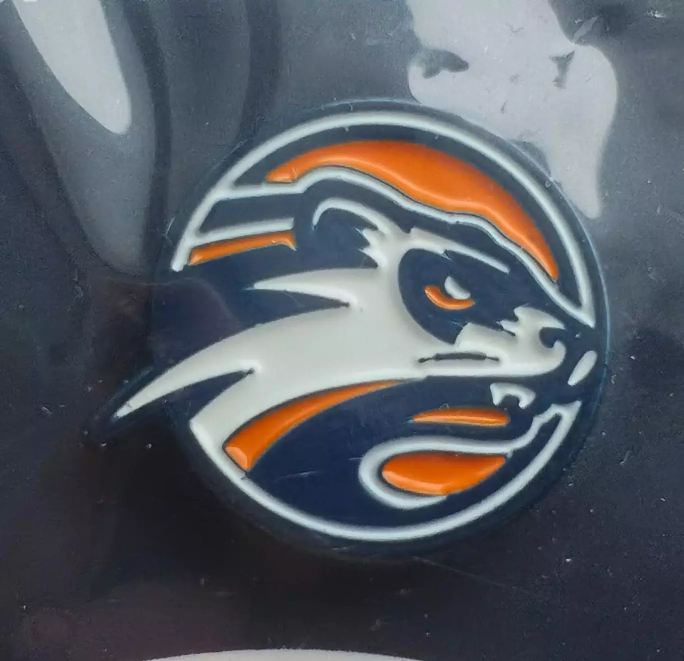 Лот 2 значка ХК Южный Урал (г. Орск) 1