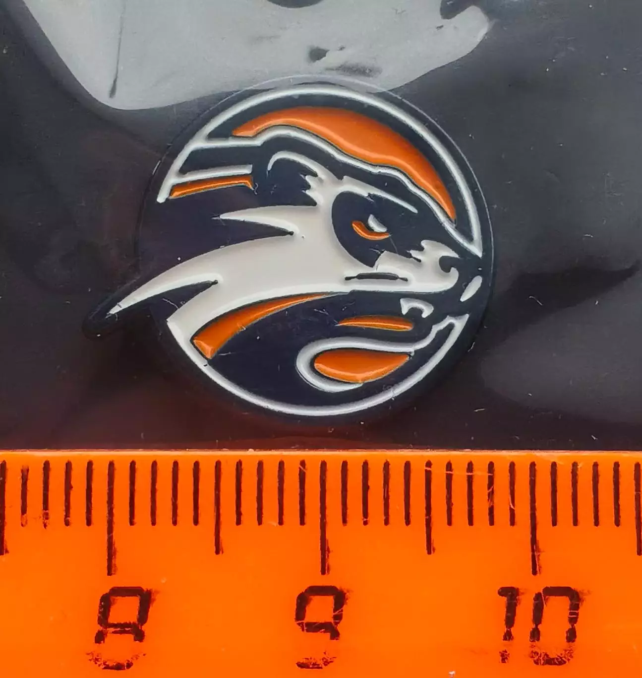 Лот 2 значка ХК Южный Урал (г. Орск) 3