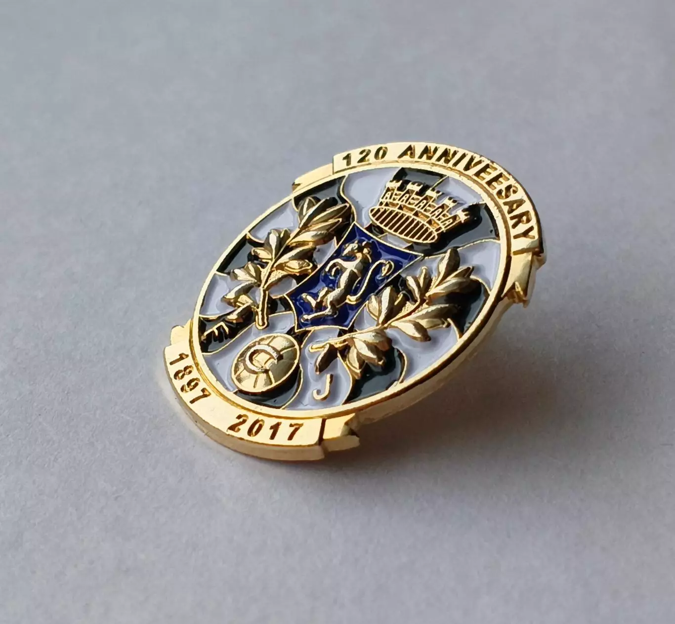 Значок юбилейный ФК Ювентус 1