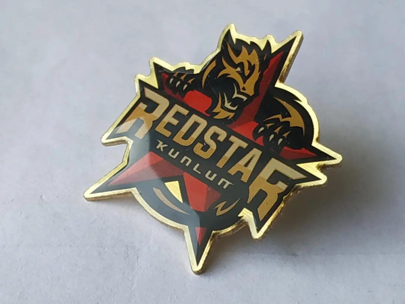 Значок хоккейный клуб ХК Куньлунь 1