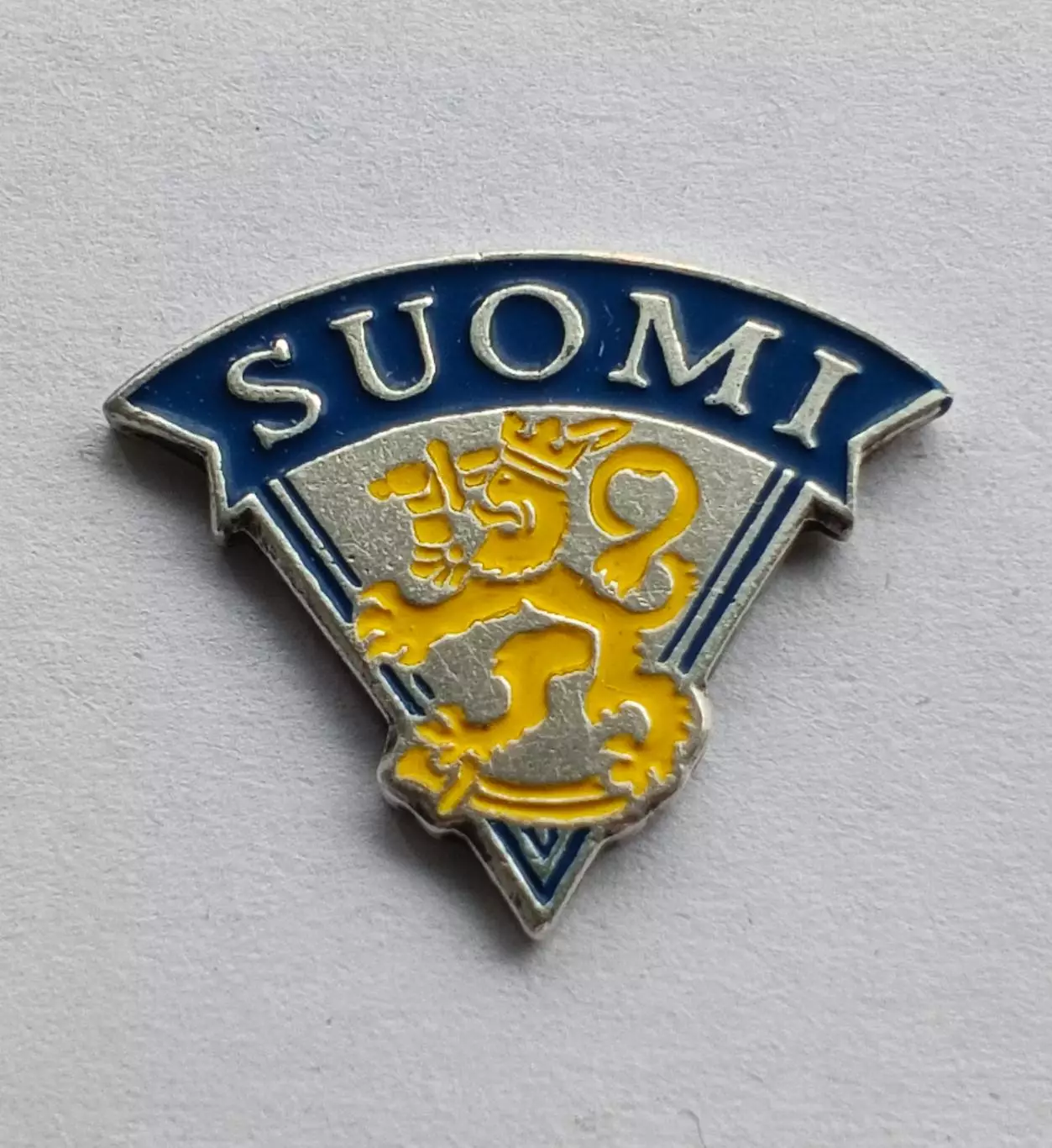 Лот 2 значка Финский Хоккейный Союз 1
