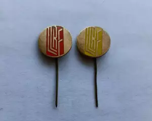 Лот 2 значка Федерация Хоккея Литвы