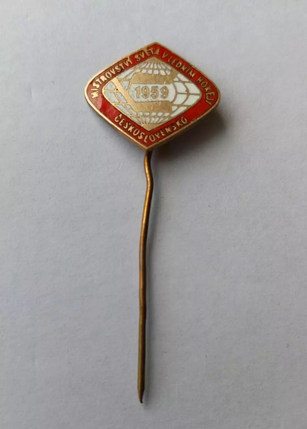 Значок Чемпионат Мира по Хоккею - Чехословакия 1959 г.