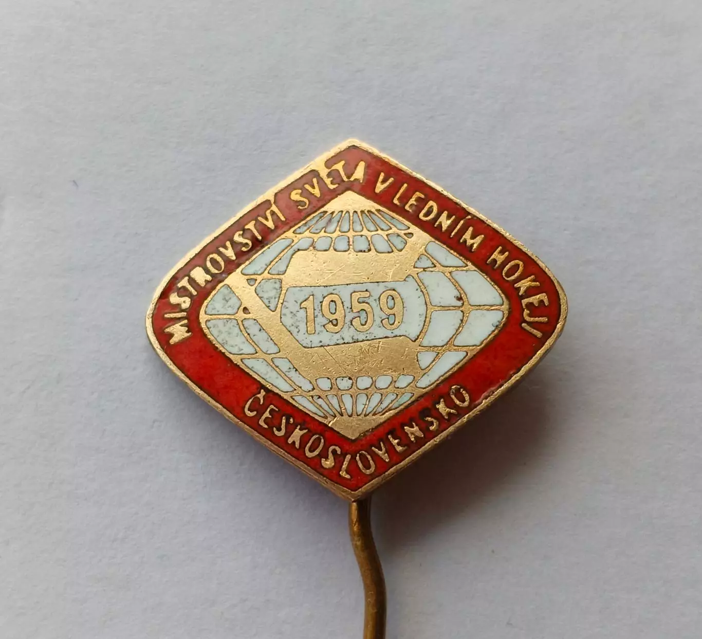 Значок Чемпионат Мира по Хоккею - Чехословакия 1959 г. 1