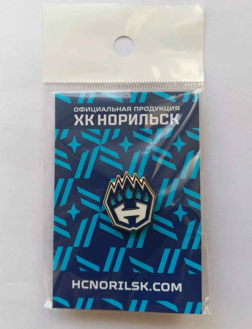 Значок лапа ХК Норильск