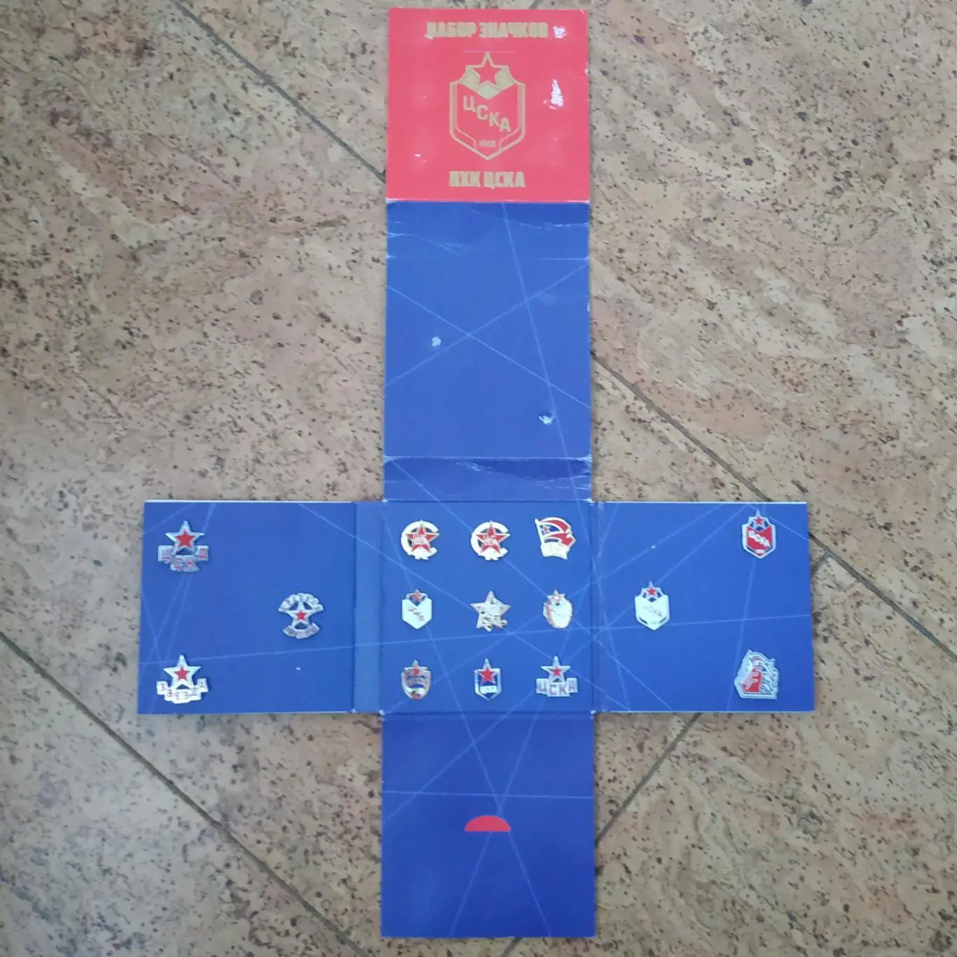 Лот набор значки хоккейный клуб ХК ЦСКА 3