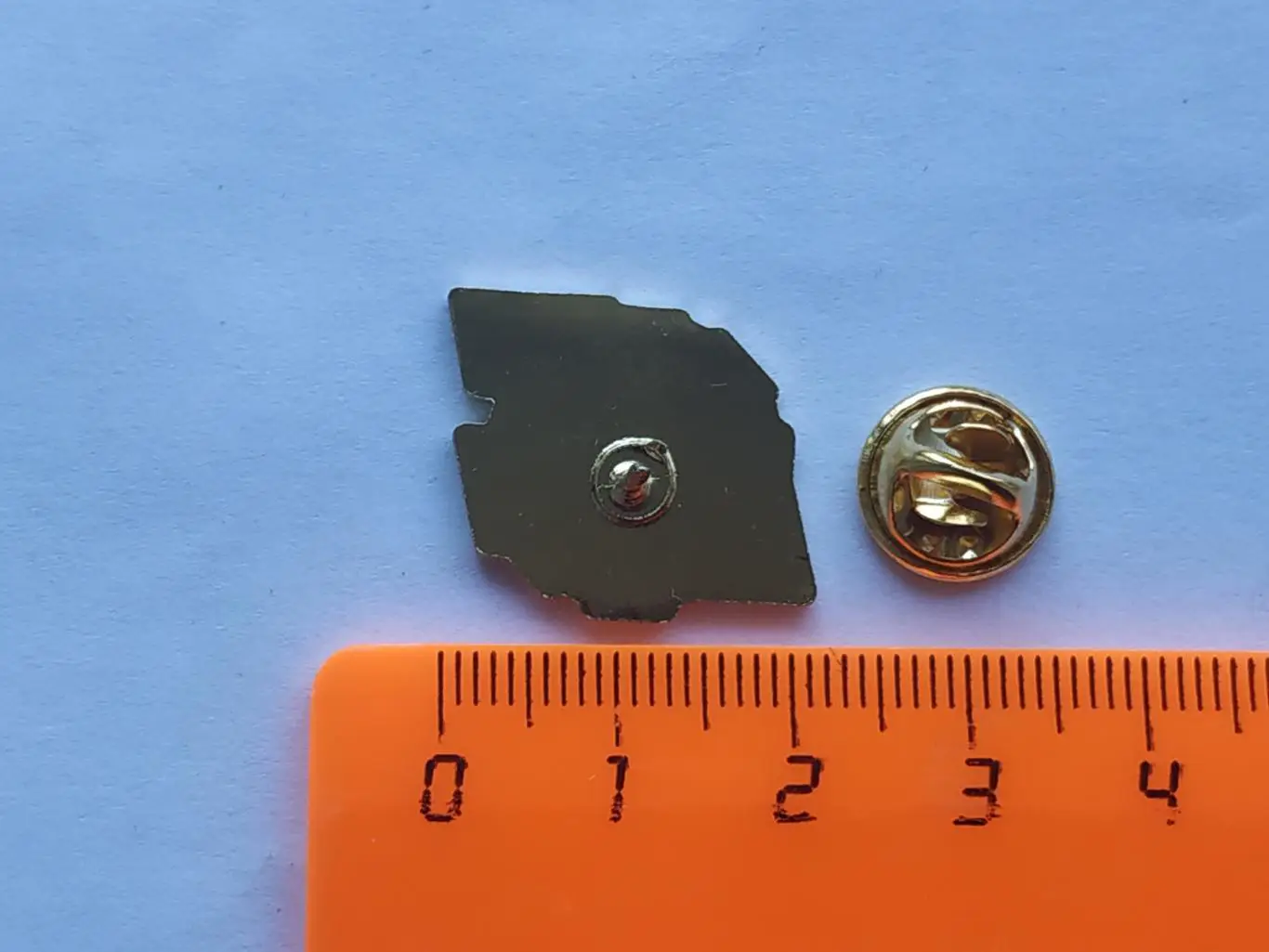 Лот значок хоккейный клуб ХК Дизель (г. Пенза) 5