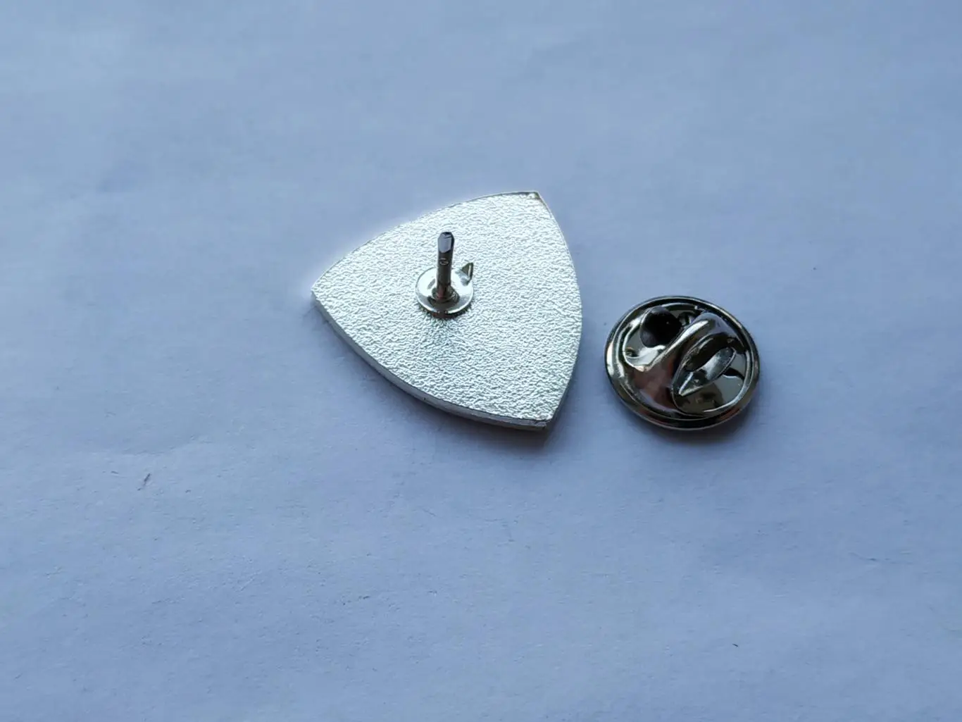 Лот значок хоккейный клуб МХК Рига (г. Рига, Латвия) 3