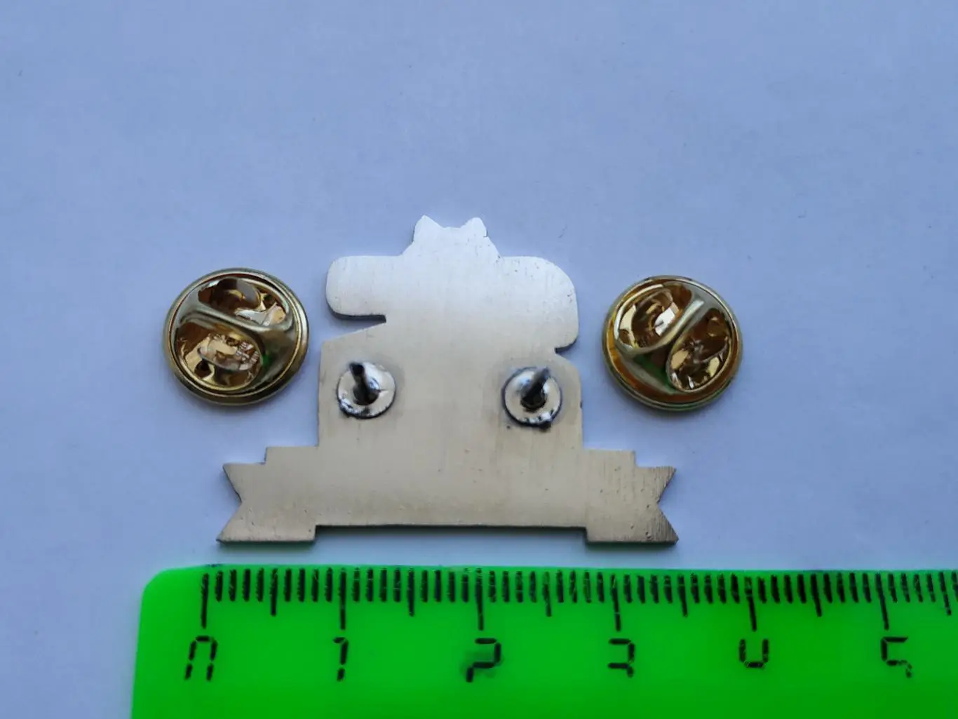 Лот значок 25 лет в элите российского хоккея ХК Нефтехимик 4