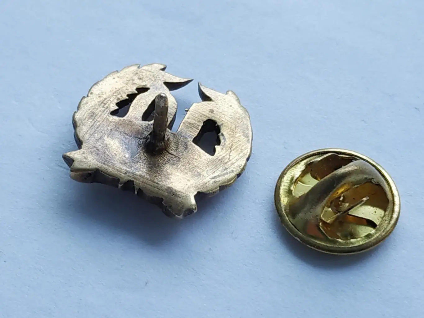 Значок 10 лет фанатскому движению г.Чита 3