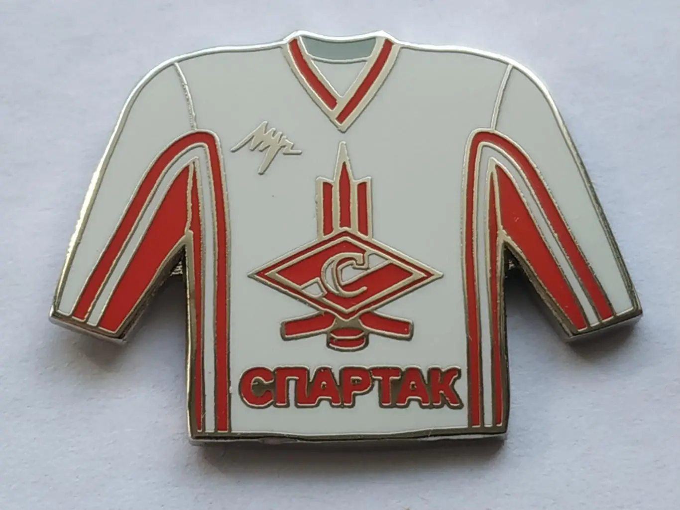 Лот 2 значка форма ХК Спартак (г.Москва) 3