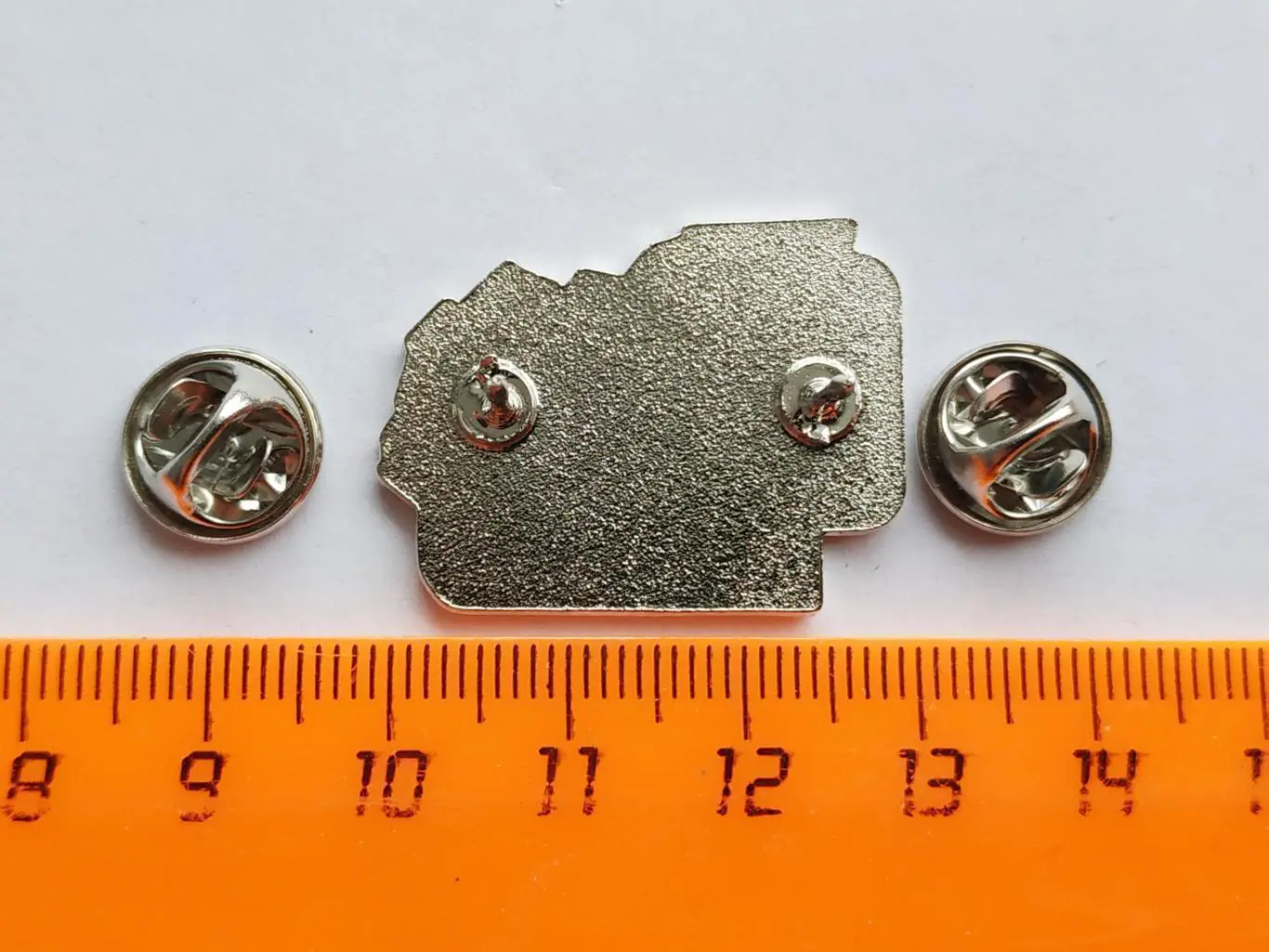 Лот значок территория ХК Сибири 4