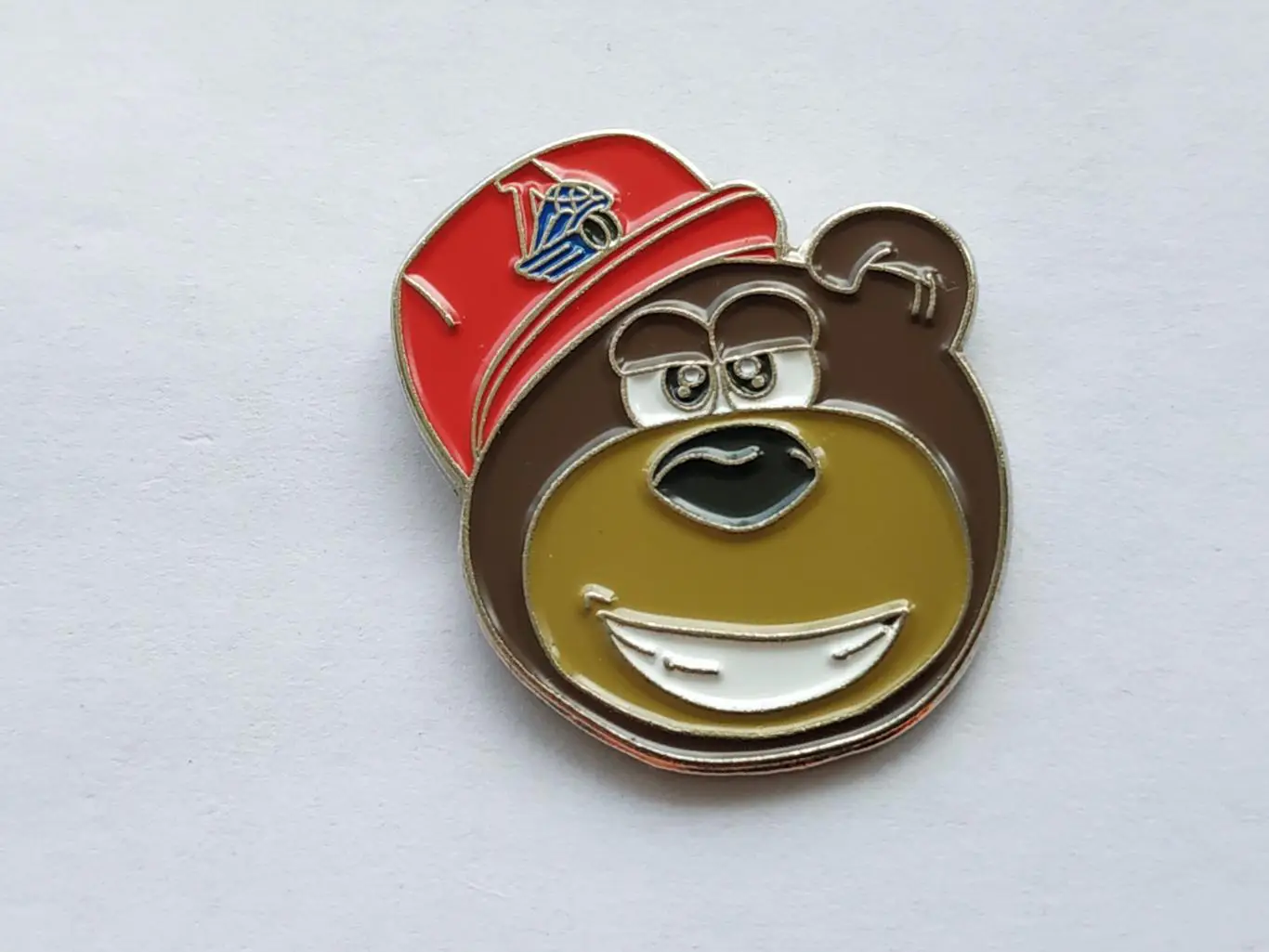 Значок талисман ХК Локомотив (г.Ярославль) 1