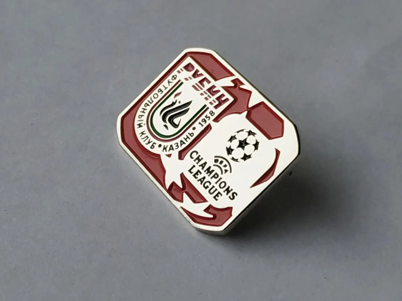 Лот значок футбольный клуб ФК Рубин-Лига Чемпионов 2