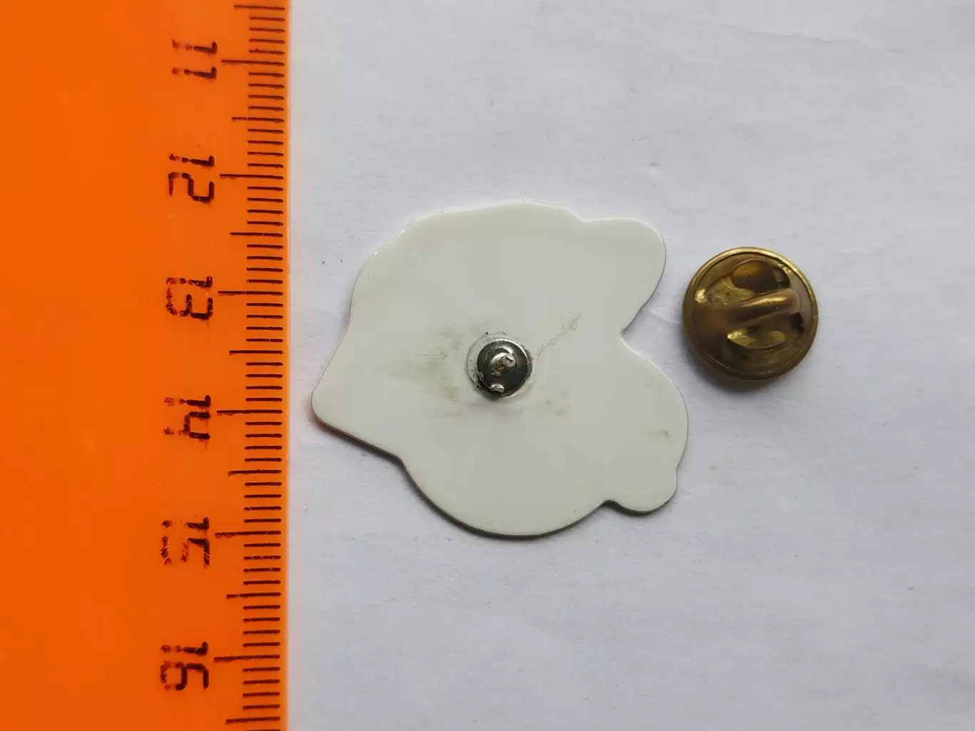 Значок ХК Трактор 4