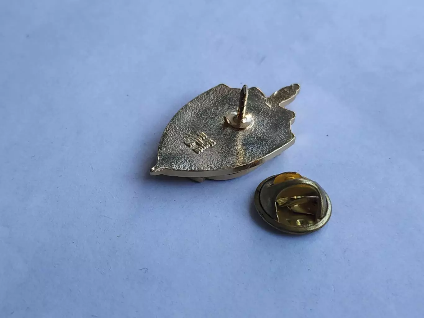 Значок спортивный клуб Динамо-ФСБ 3