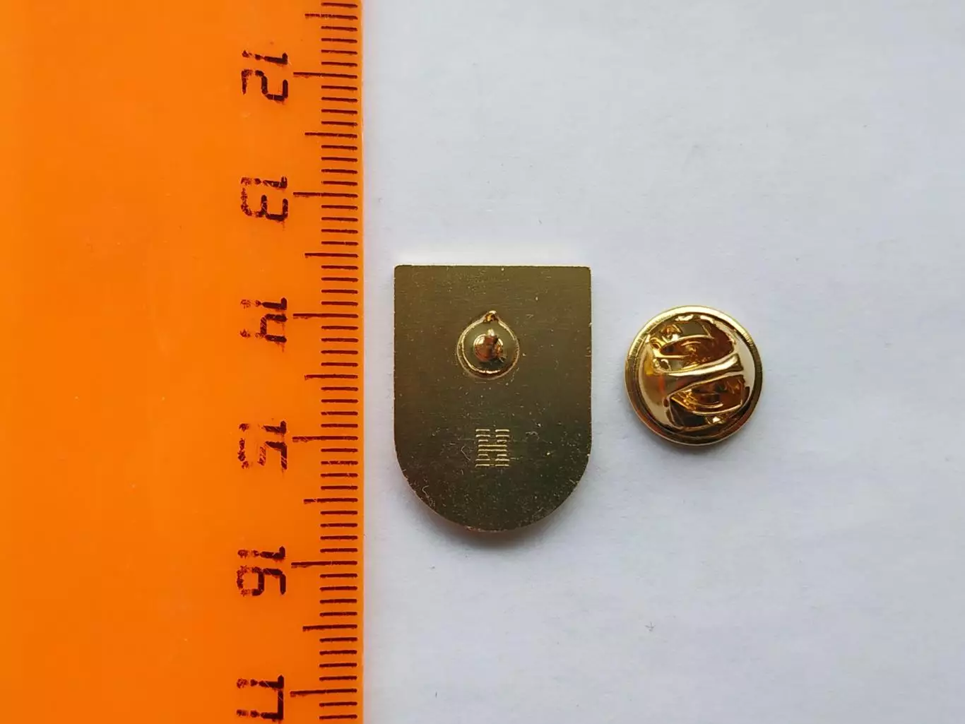 Значок ФК Мордовия. 3