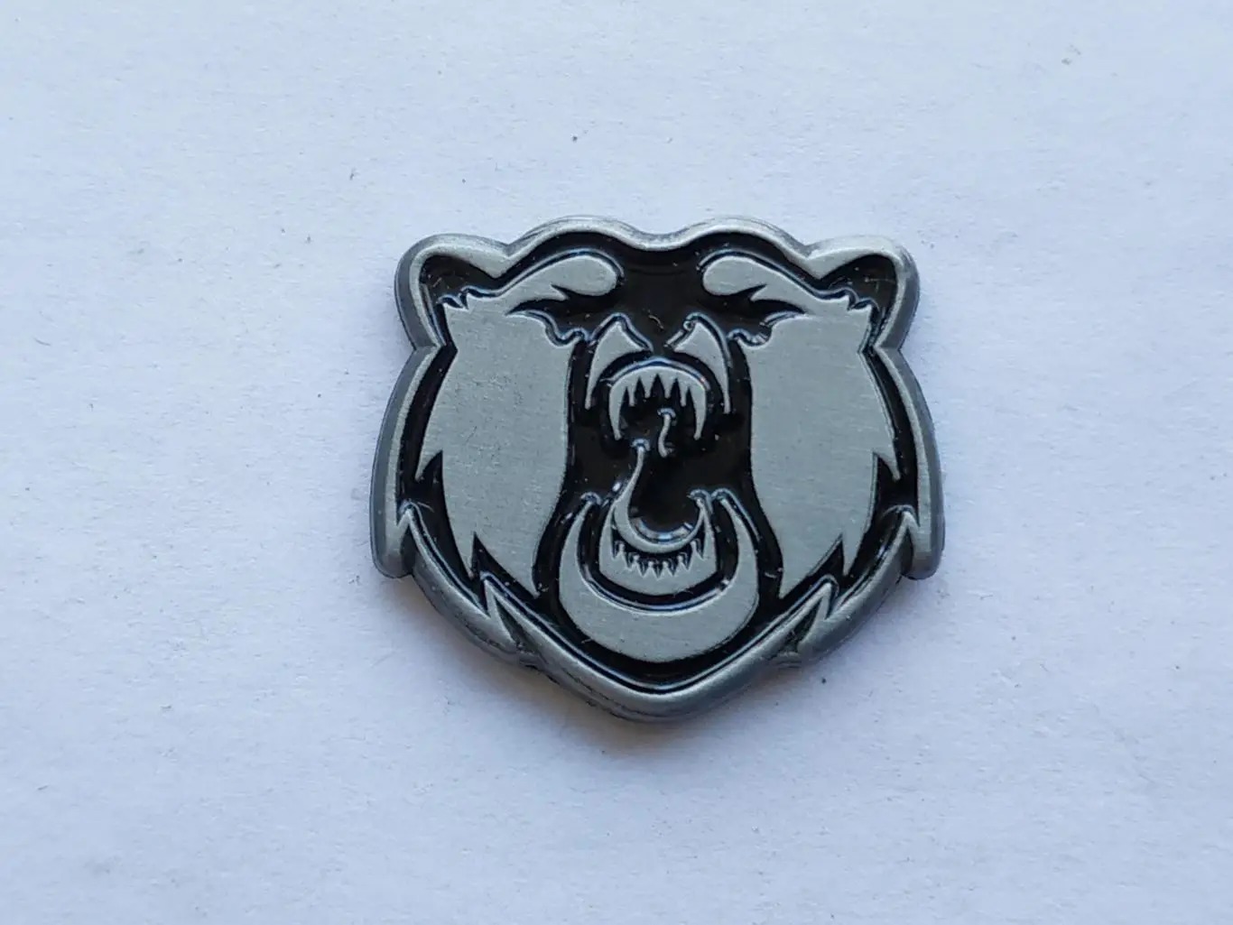 Значок хоккейный клуб МХК Кузнецкие медведи (г.Новокузнецк) - МХЛ