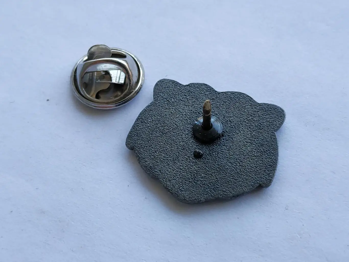 Значок хоккейный клуб МХК Кузнецкие медведи (г.Новокузнецк) - МХЛ 3