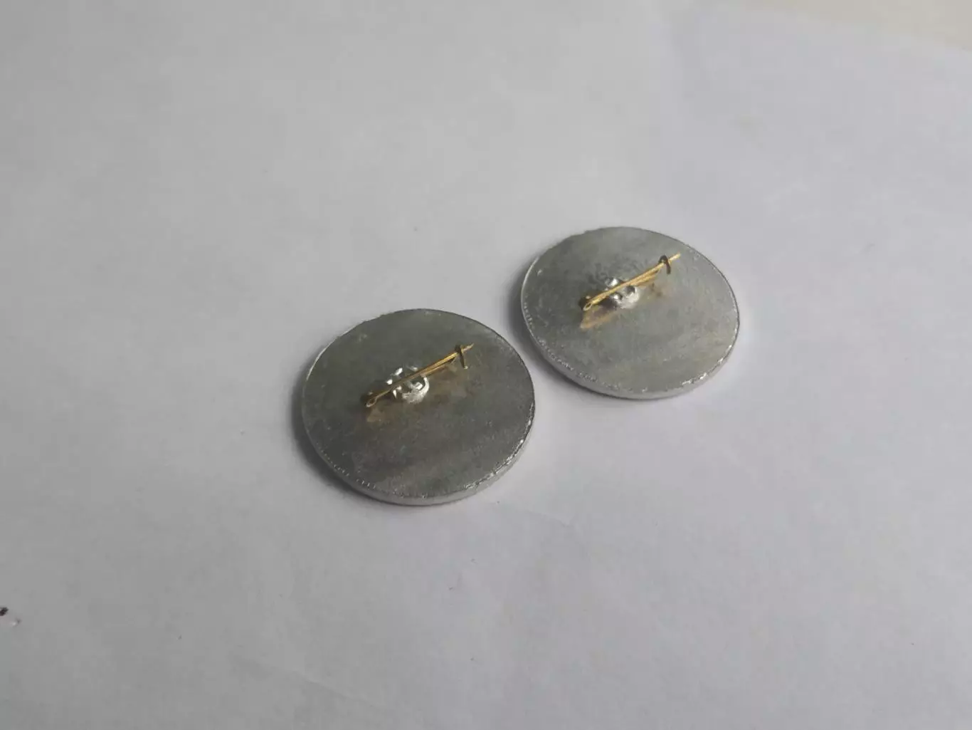 Лот 2 значка Крымский Футбольный Союз 3