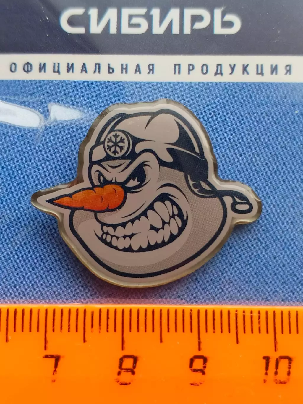 Значок снеговик ХК Сибирь 2