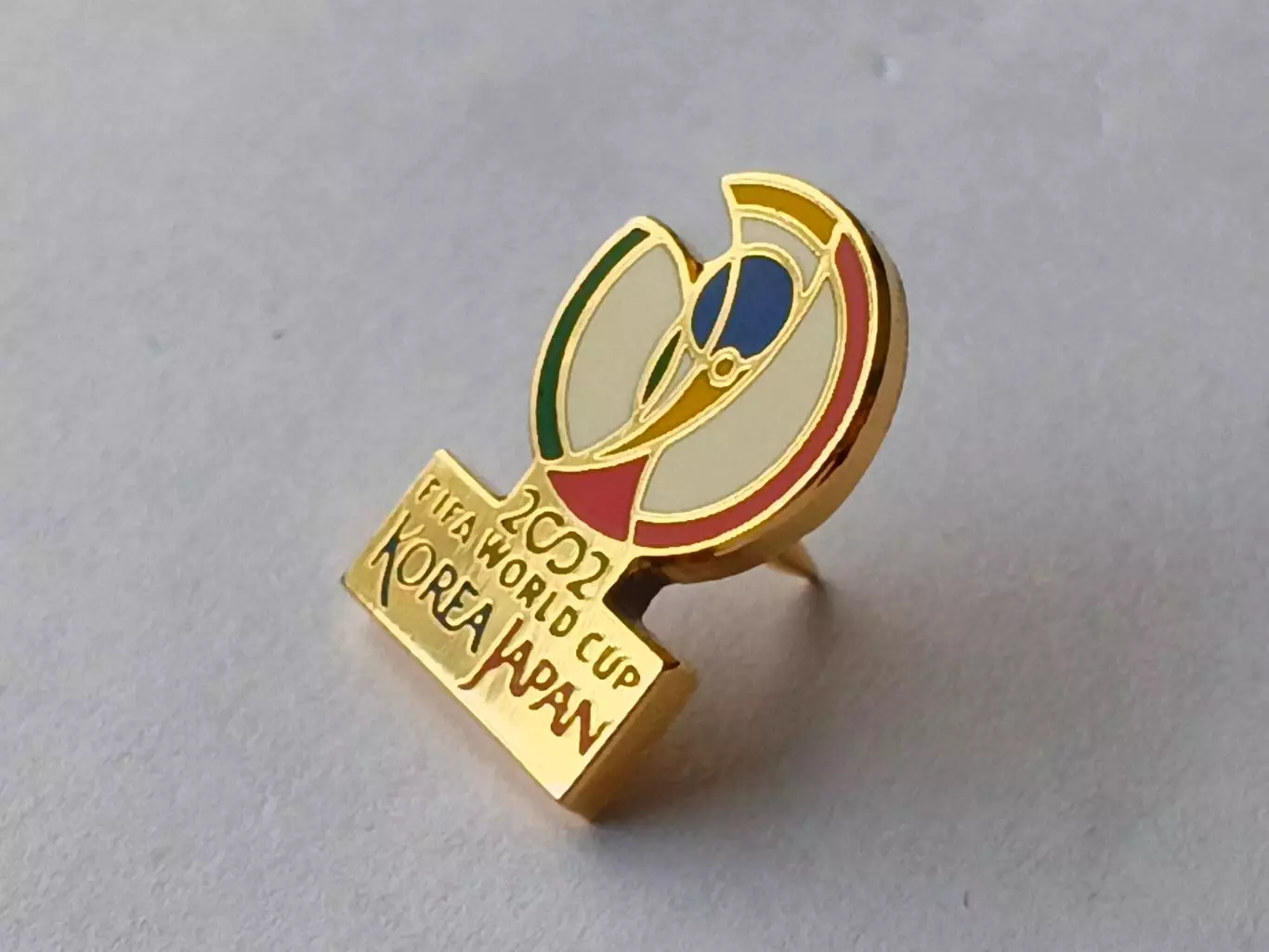 Значок Чемпионат Мира по Футболу -Корея, Япония 2002 г. 2