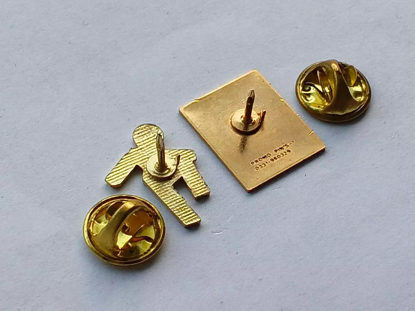 Лот 2 значка Чемпионат мира по Футболу- Италия 1990г 5