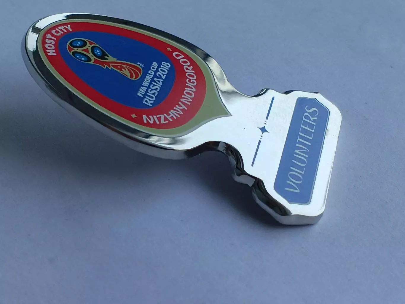 Значок волонтер ЧМ по Футболу 2018 г - г. Нижний Новгород 2