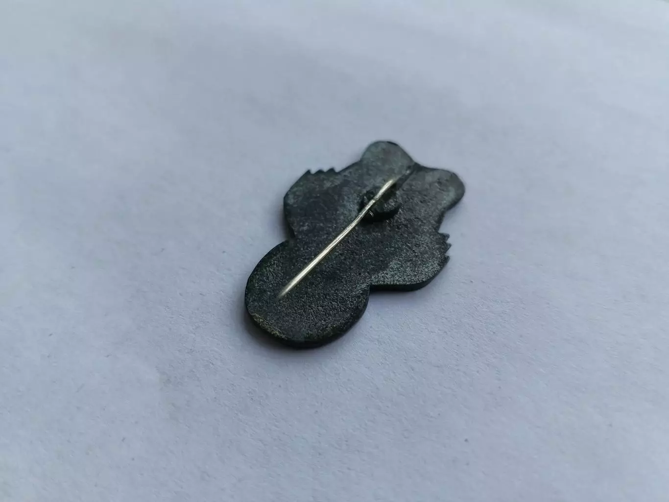 Значок хоккейный клуб ХК Молот 3