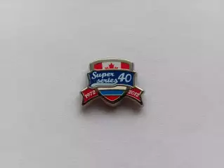 Значок хоккей 40 лет серии СССР-Канада 1972-2012 гг.