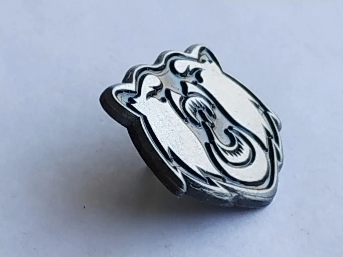 Значок хоккейный клуб МХК Кузнецкие медведи (г.Новокузнецк) - МХЛ 1