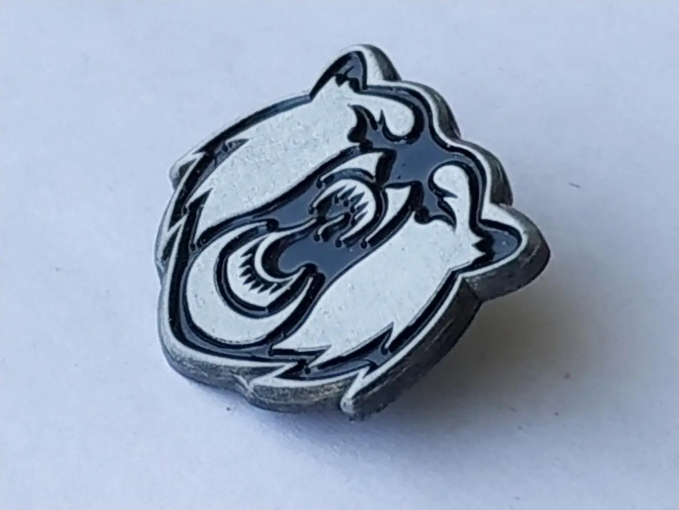 Значок хоккейный клуб МХК Кузнецкие медведи (г.Новокузнецк) - МХЛ 2