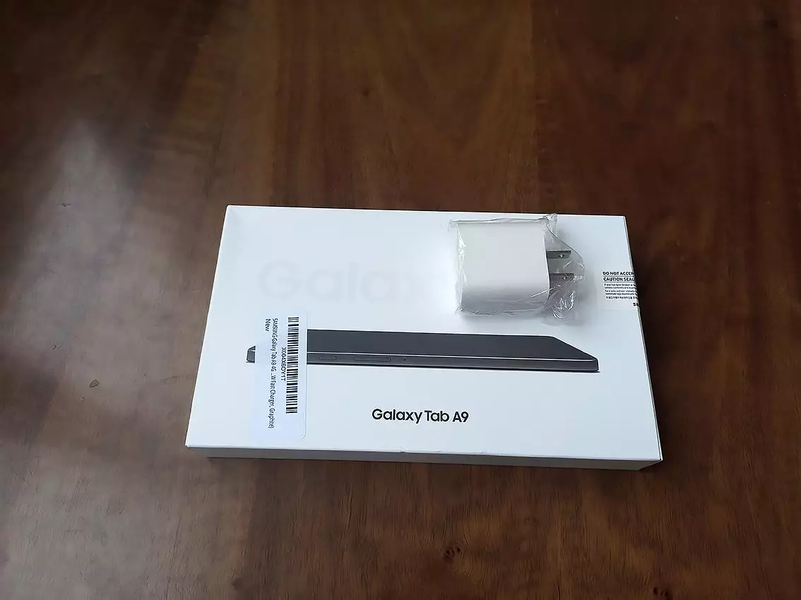 Samsung Galaxy Tab А9. Новый в упаковке. 4