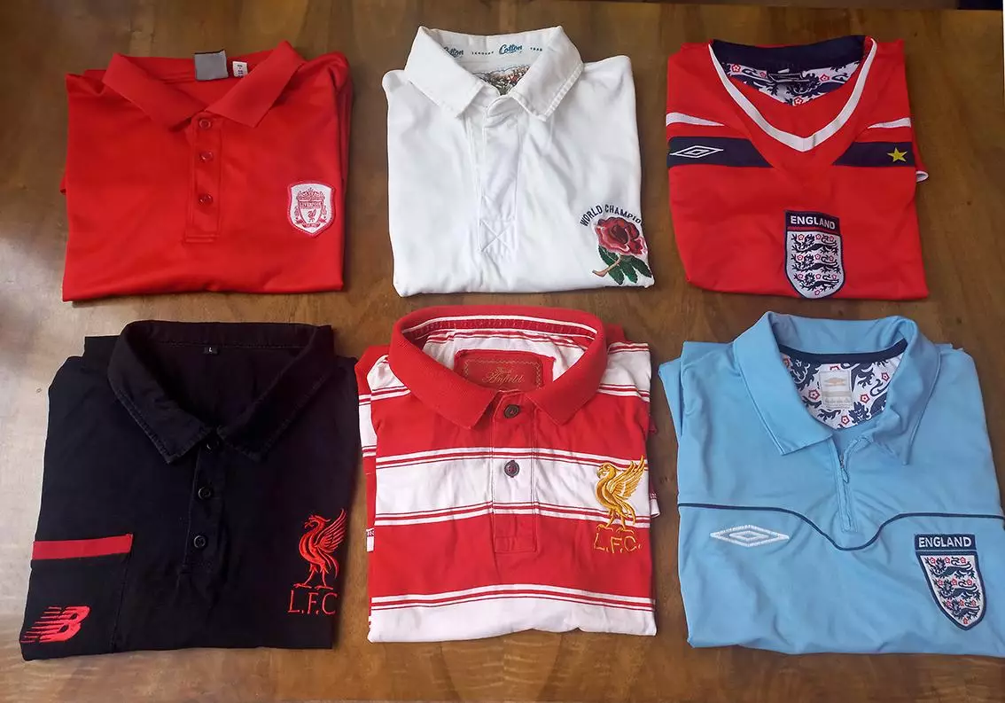 Футболки футбольного клуба «Ливерпуль» и сборной Англии. 6 штук. 7