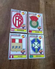 Panini ESPANA-82, 4 наклейки с эмблемами — 1 лот. Оригинал. Извлечены из альбома