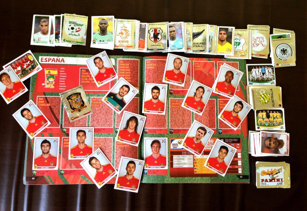 Panini World Cup 2010. Частично заполненный + 11 новых стикеров. 3