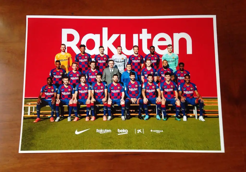 Карточка-фотография Барселона ФК сезона 2019-20.