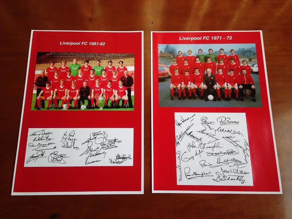 Карточки-фотографии ФК Ливерпуль. сезона 1971-72 и сезона 1981-82.