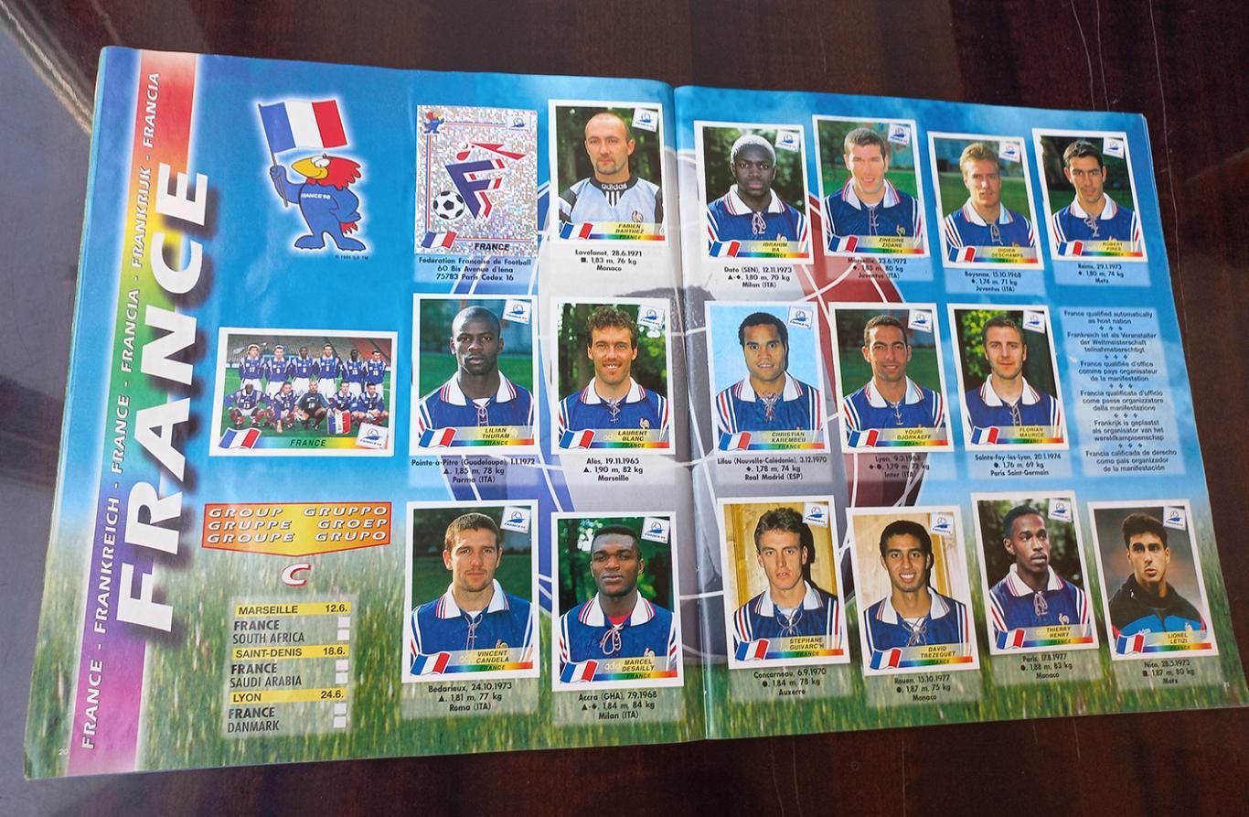 PANINI FRANCE 98 Практически полный альбом. 4