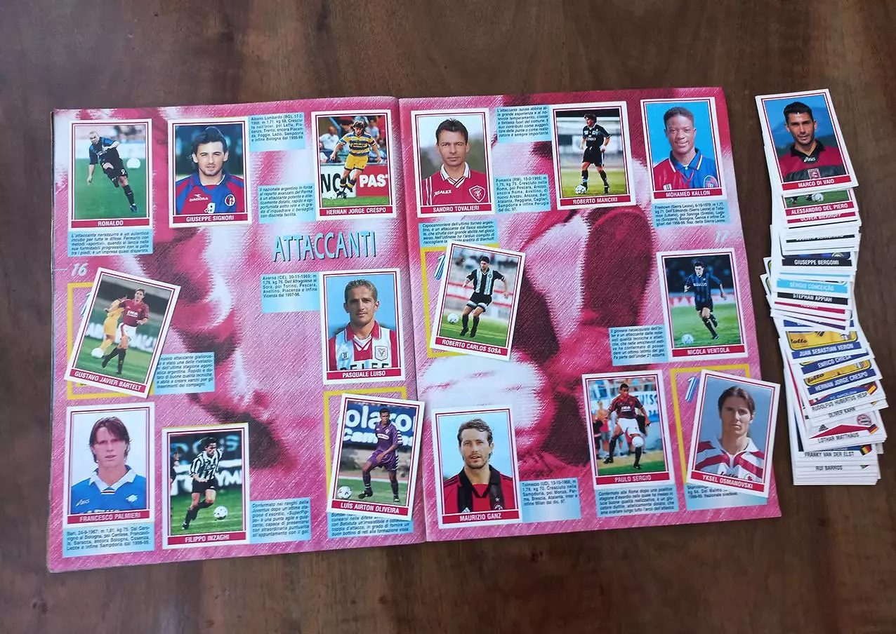 SuperCalcio 98/99. Альбом с наклейками в отличном состоянии. 2