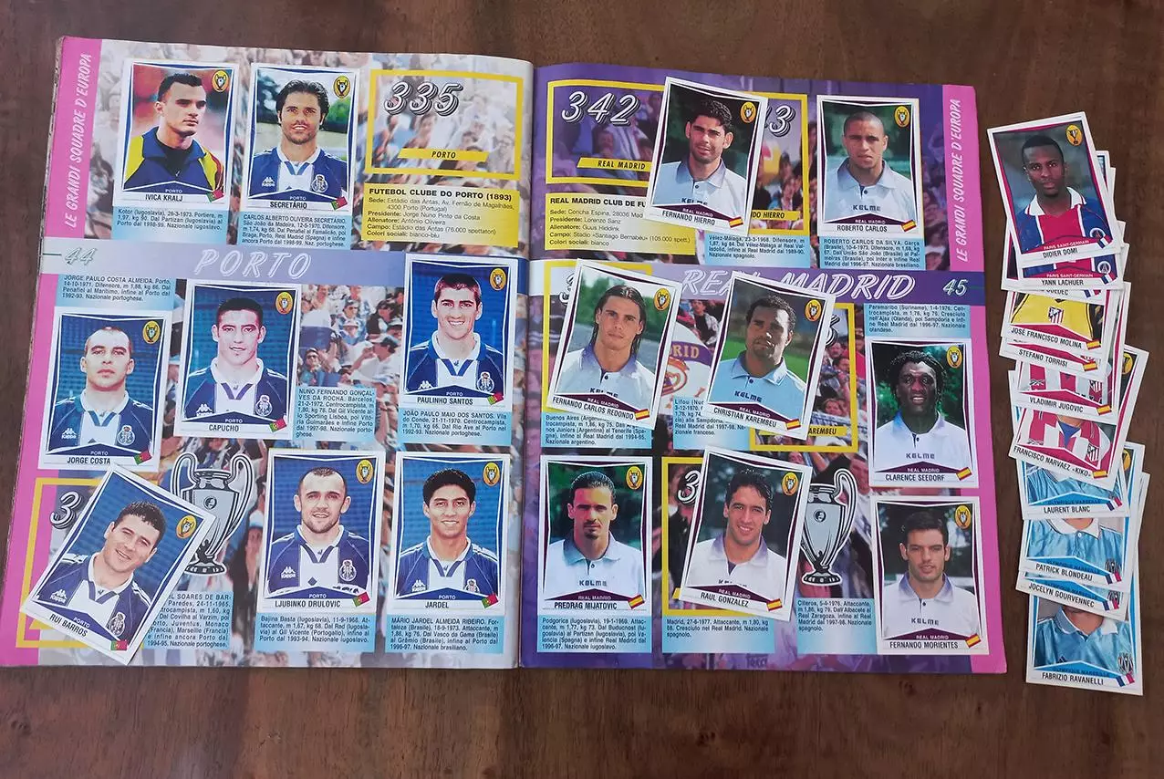 SuperCalcio 98/99. Альбом с наклейками в отличном состоянии. 5