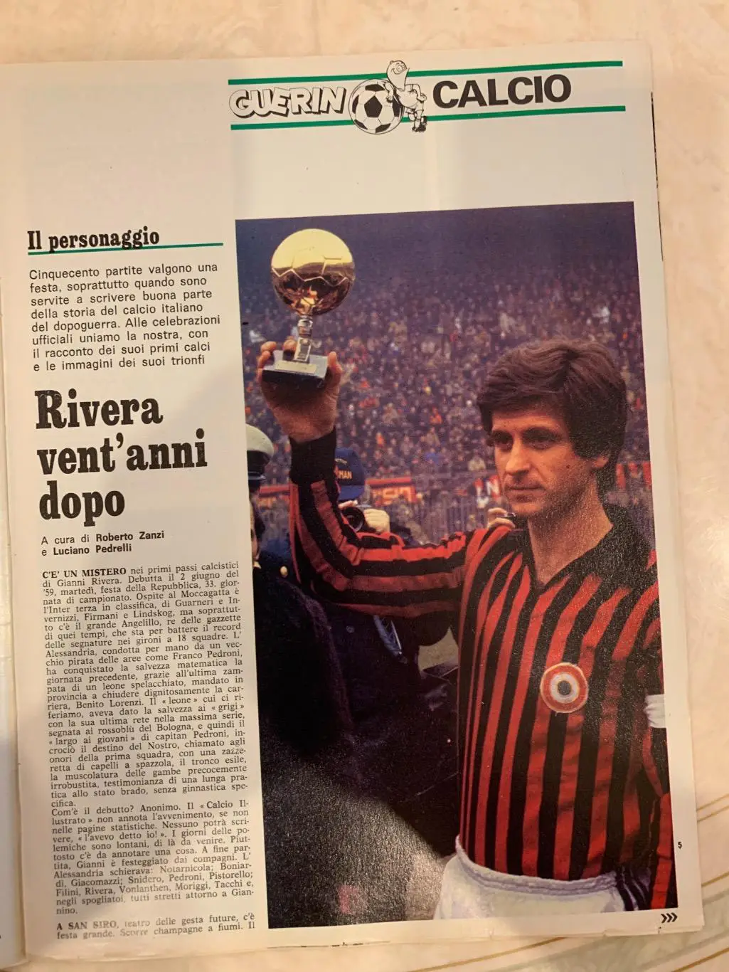 Guerin Sportivo представления Джани Ривера золотой мяч