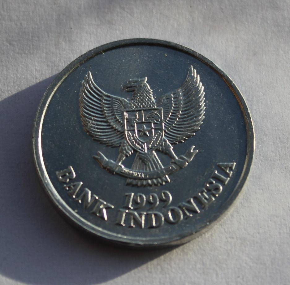 100 рупий Индонезия 1999 1