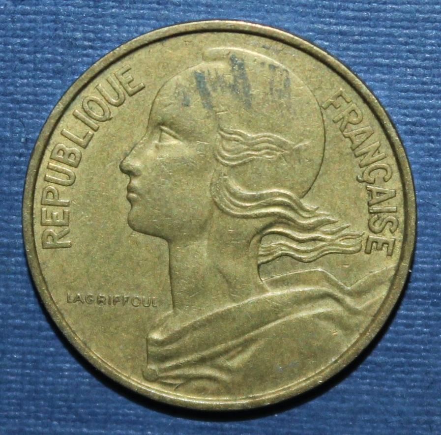10 сантимов Франция 1963 1