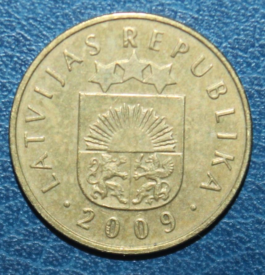 5 сантимов Латвия 2009 лот 2 1